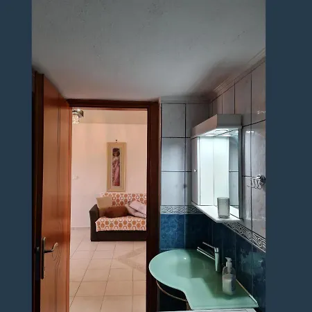 Maniola Apartament
